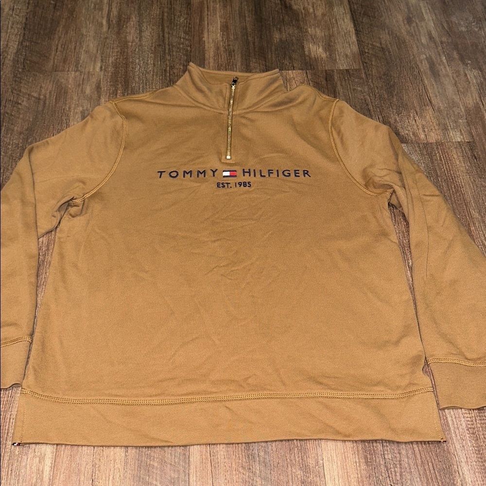 Women’s Tommy Hilfiger Logo‎ Sweatshirt size M EEUC
